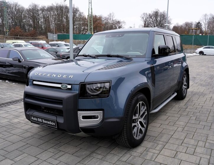 Land Rover Defender SUV 3,0 l 294 kw