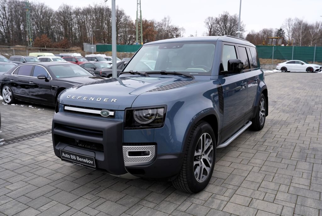 Land Rover Defender SUV 3,0 l 294 kw