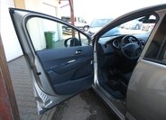 Peugeot 3008 SUV / Terénní 1,6 l 82 kw