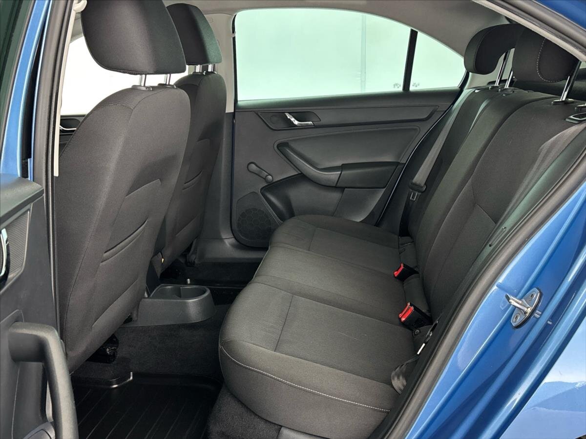 Škoda Rapid Liftback 1,2 l 63 kw