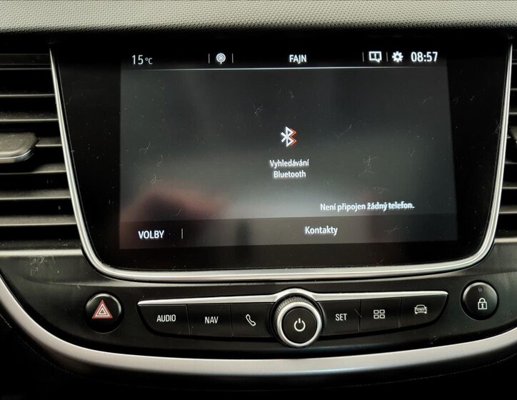 Opel Crossland X SUV / Terénní 1,5 l 75 kw