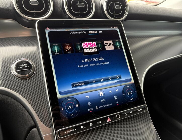 Mercedes-Benz GLC SUV / Terénní 2,0 l 145 kw