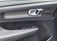 Volvo XC40 SUV 2,0 l 140 kw