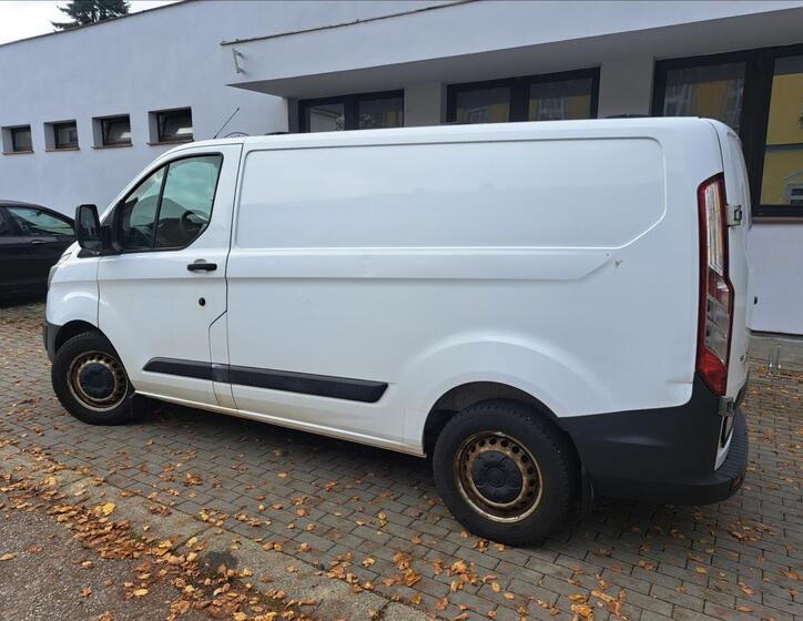 Ford Transit Custom Skříň 2,2 l 74 kw
