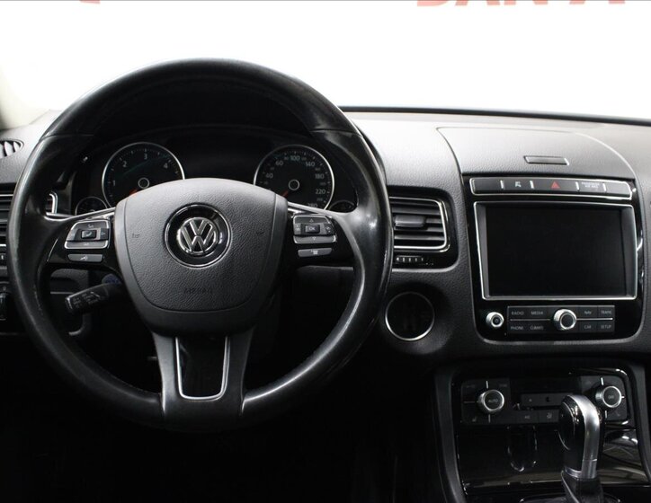 Volkswagen Touareg 29