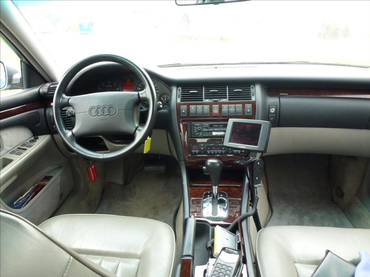 Audi A8