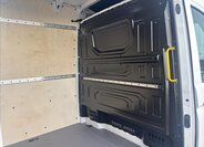 Volkswagen Crafter Skříň 2,0 l 103 kw