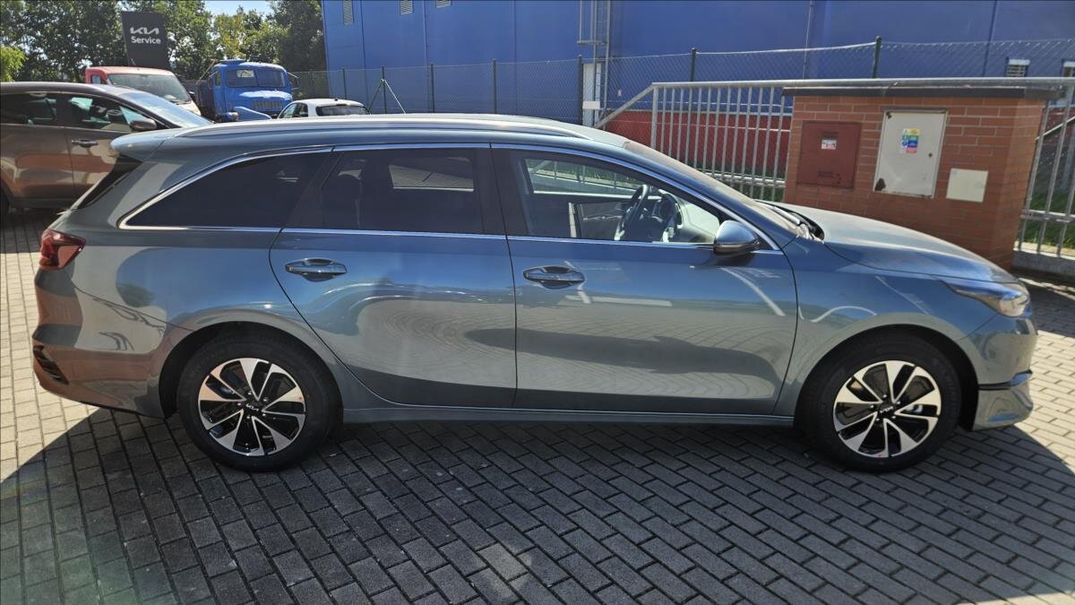 KIA Ceed Kombi 1,5 l 118 kw