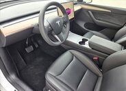 Tesla Model Y SUV / Terénní 0,0 378 kw