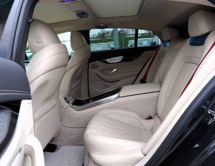 Mercedes-Benz AMG GT Sedan / Limuzína 3,0 l 325 kw