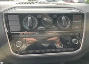 Volkswagen up! Hatchback 999,0 44 kw
