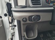 Ford Transit 9