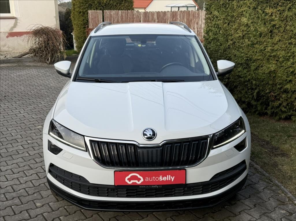 Škoda Karoq SUV / Terénní 1,6 l 85 kw