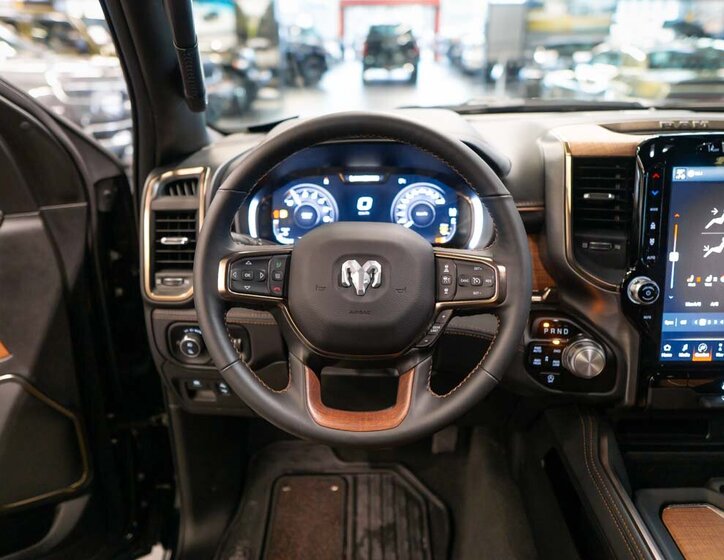 Dodge RAM Pick-up 5,7 l 291 kw