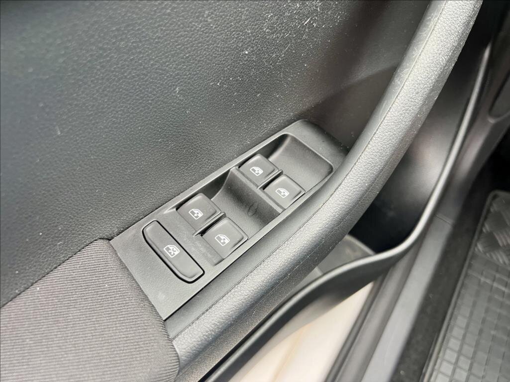 Škoda Fabia Kombi 999,0 70 kw