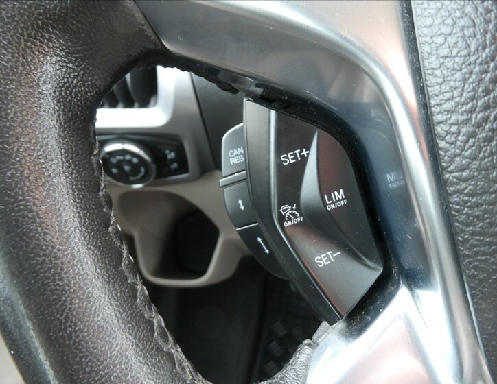 Ford Tourneo Custom Ostatní 2,0 l 96 kw