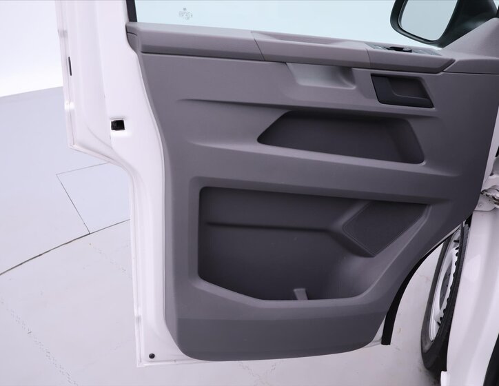Volkswagen Transporter Skříň 2,0 l 66 kw