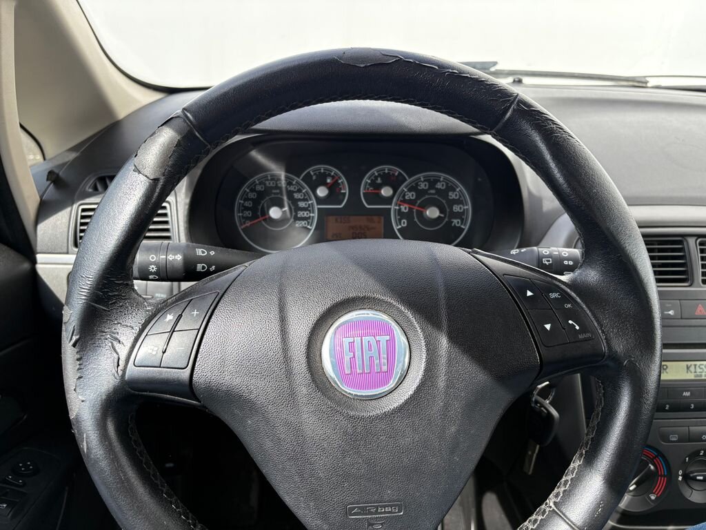 Fiat Punto Hatchback 1,4 l 57 kw