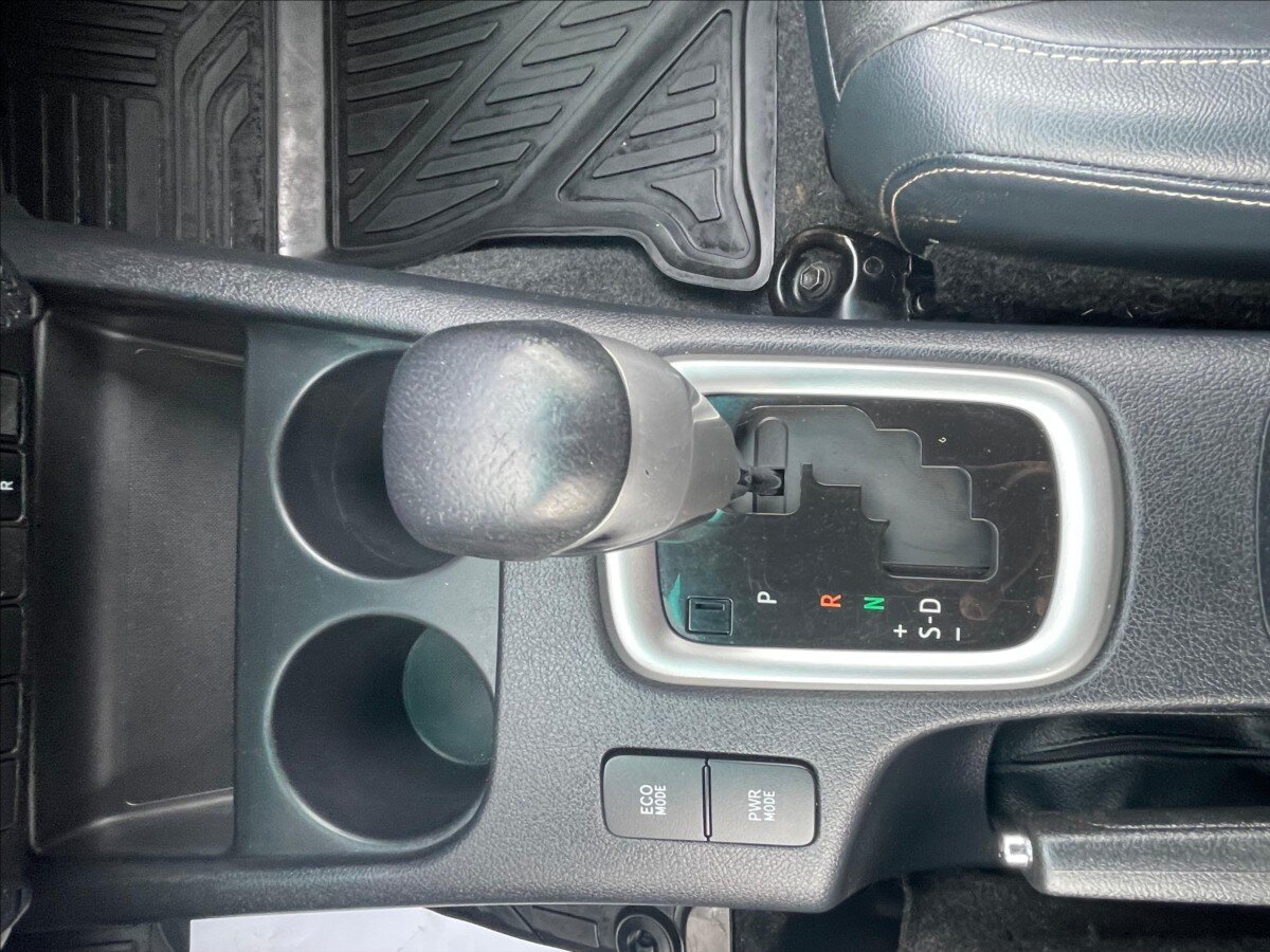 Toyota Hilux Pick-up 2,4 l 110 kw