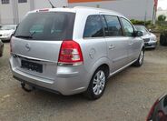 Opel Zafira 5