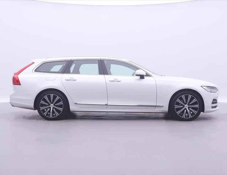 Volvo V90 8