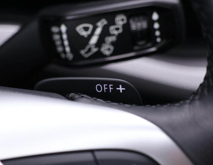 Volkswagen Touareg SUV 3,0 l 170 kw