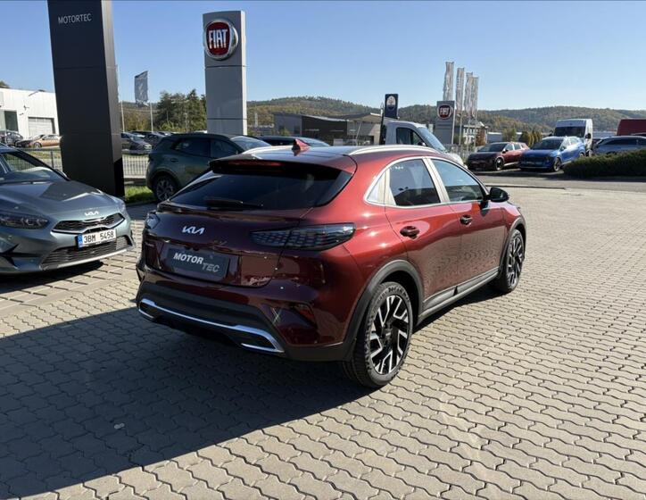 KIA XCeed 7