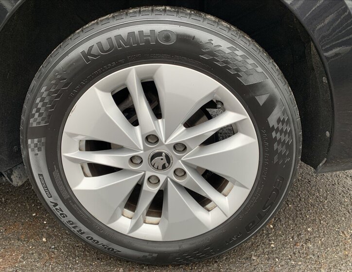 Škoda Octavia Sedan / Limuzína 999,0 81 kw