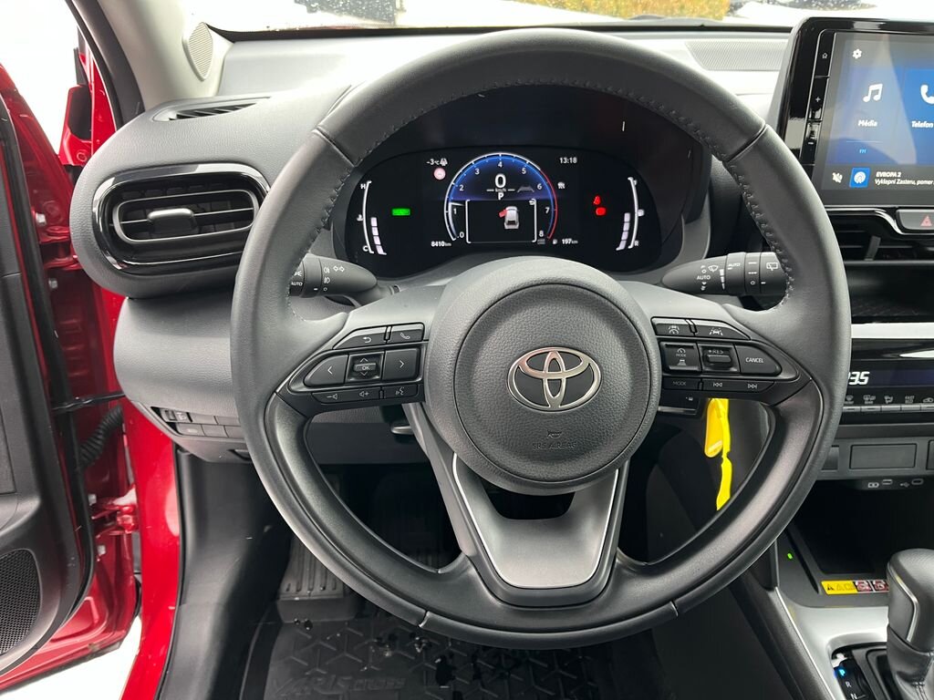 Toyota Yaris Cross SUV 1,5 l 68 kw