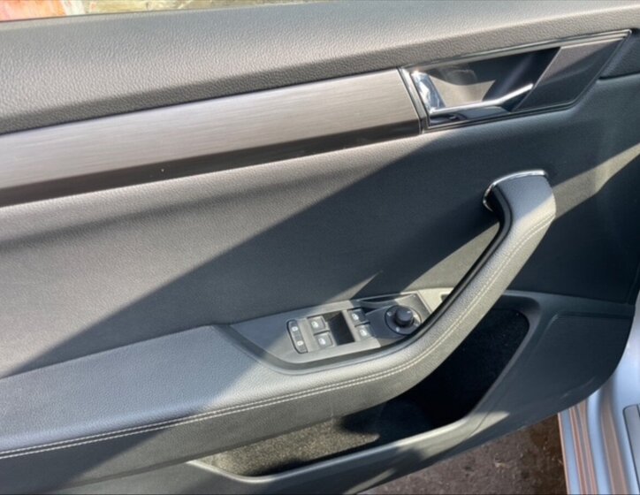 Škoda Superb Liftback 2,0 l 110 kw