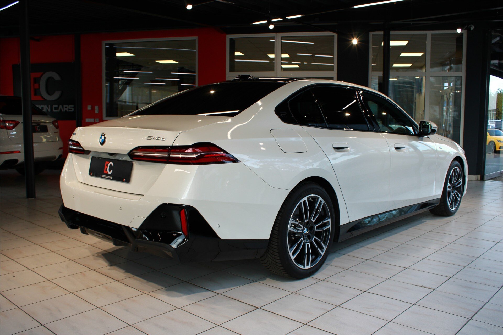 BMW Řada 5 Sedan / Limuzína 3,0 l 210 kw