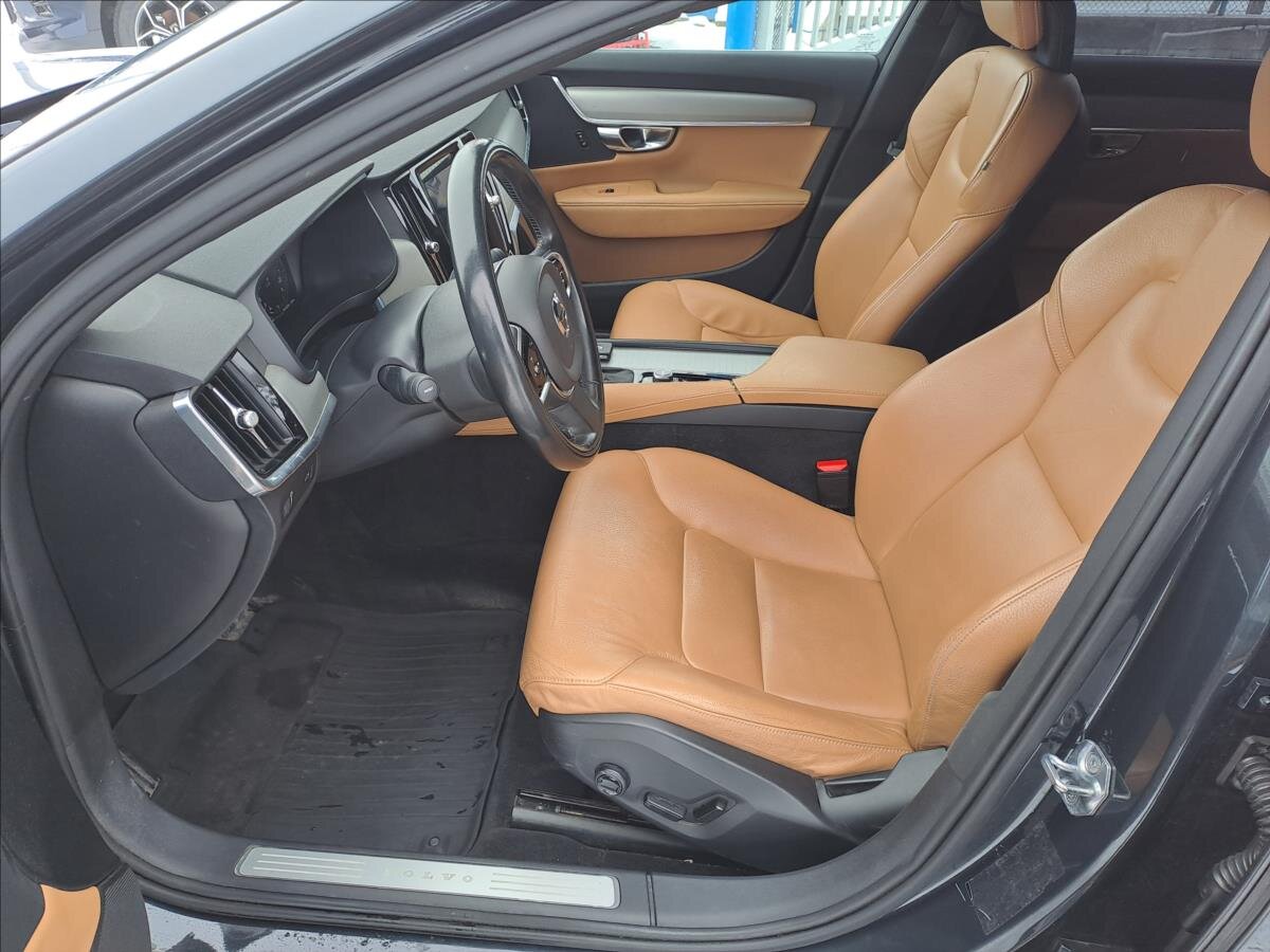 Volvo V90 Kombi 2,0 l 187 kw