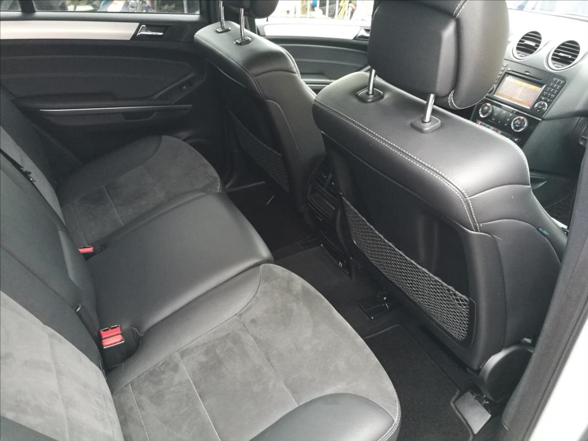 Mercedes-Benz Třídy M Kombi 3,0 l 165 kw