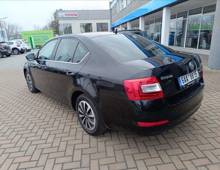 Škoda Octavia Liftback 2,0 l 110 kw