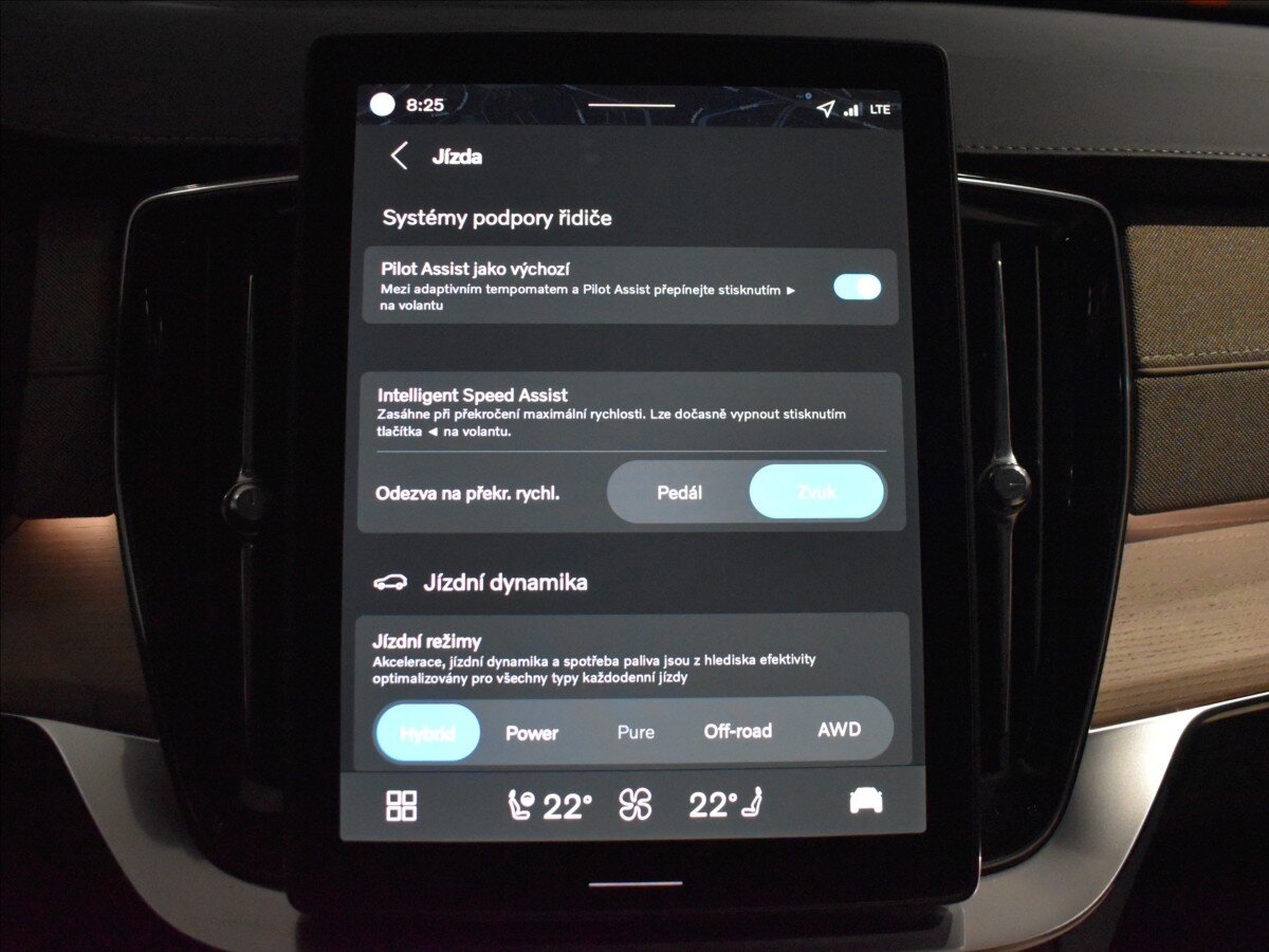 Volvo XC90 SUV 2,0 l 335 kw