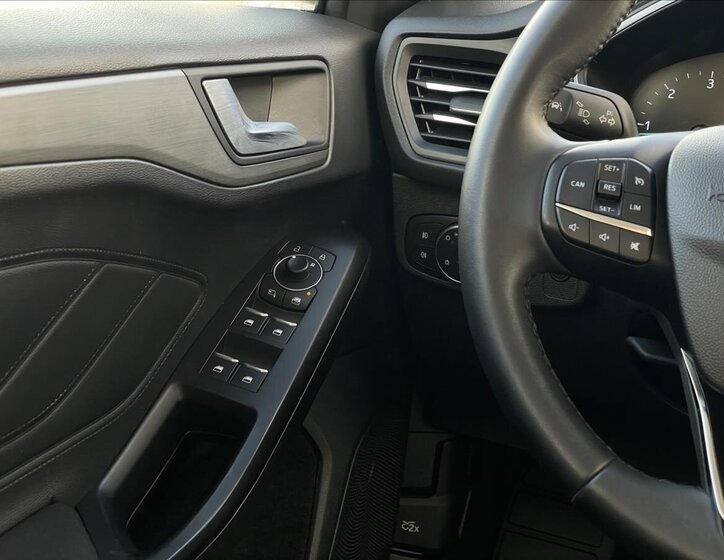 Ford Focus Kombi 1,5 l 88 kw