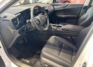 Lexus NX 350h SUV / Terénní 2,5 l 146 kw