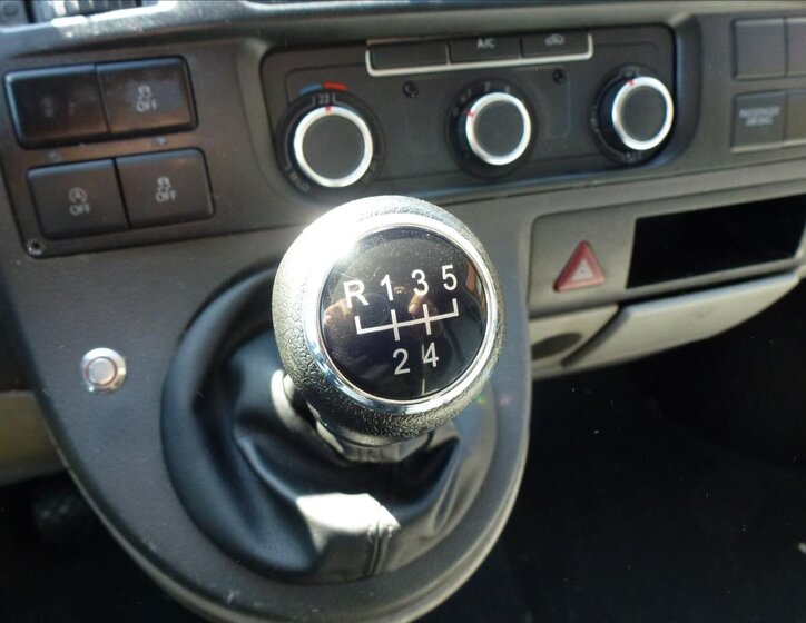 Volkswagen Transporter Skříň 2,0 l 84 kw