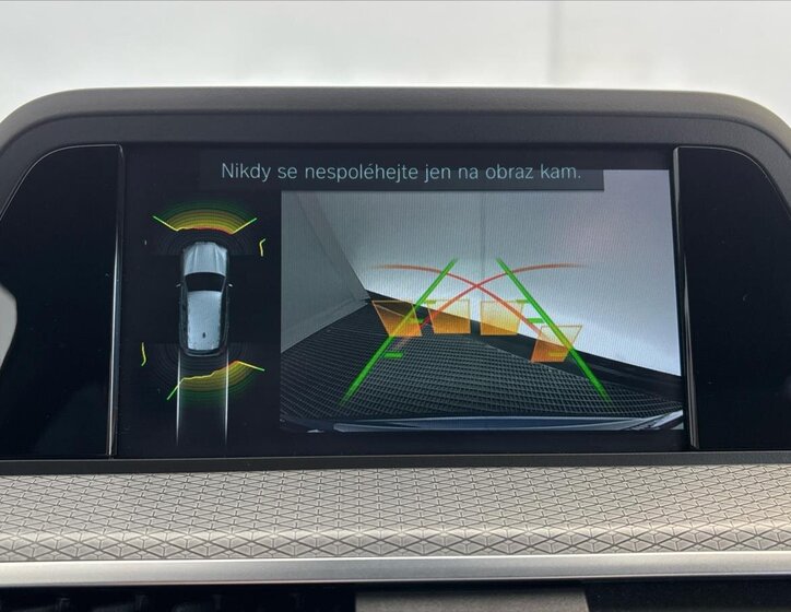 BMW X3 SUV / Terénní 2,0 l 140 kw