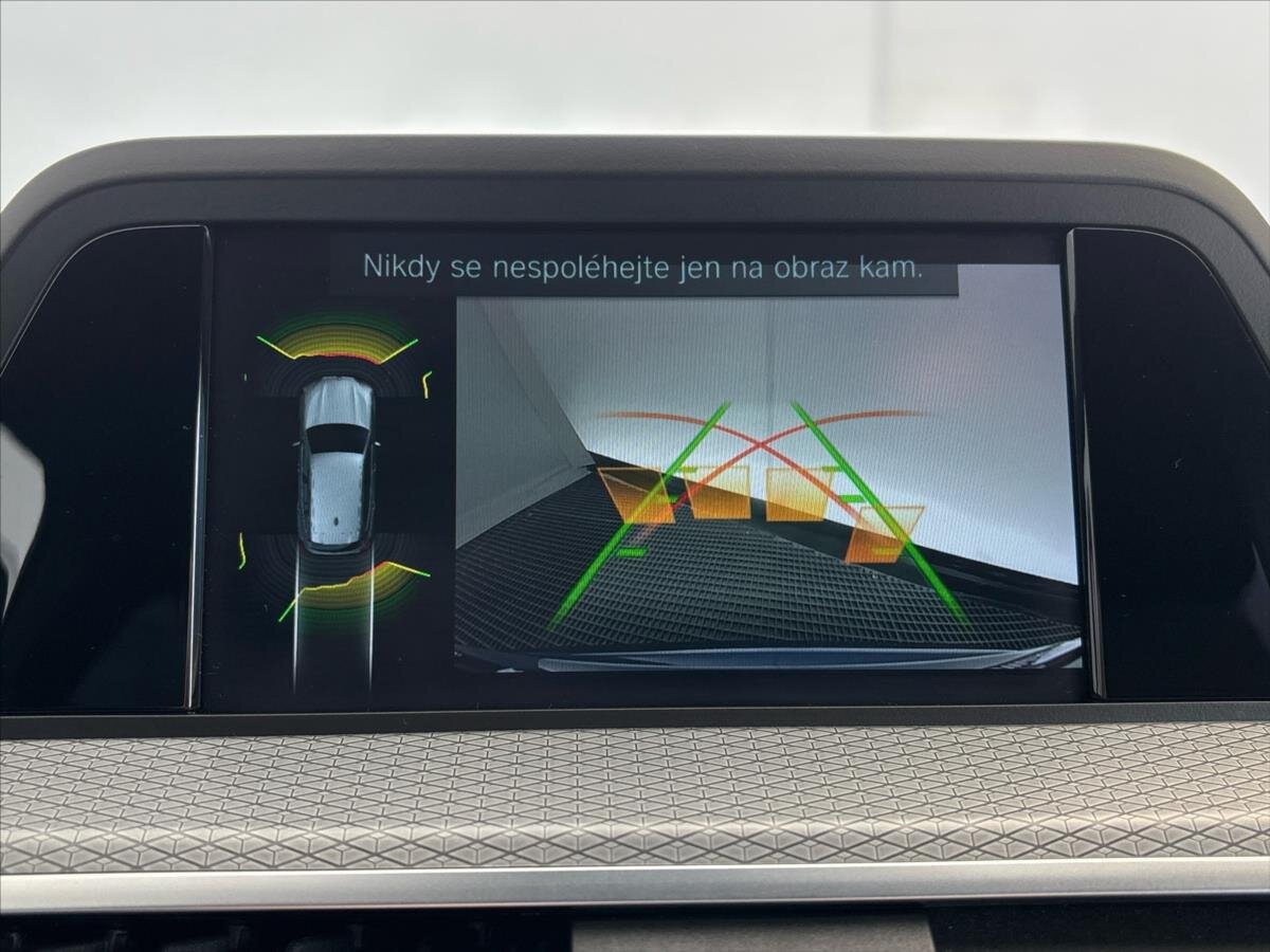 BMW X3 SUV / Terénní 2,0 l 140 kw