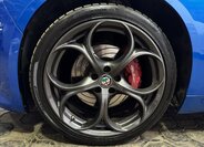 Alfa Romeo Giulia Sedan / Limuzína 2,0 l 206 kw