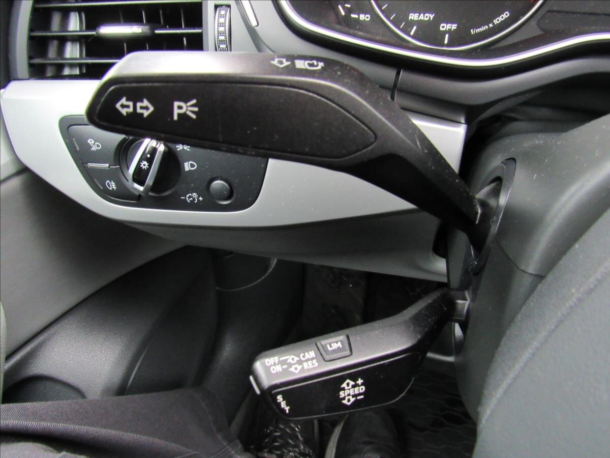 Audi A4 Sedan 2,0 l 110 kw