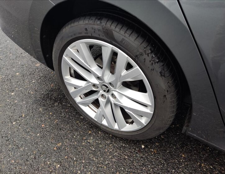 Škoda Octavia Liftback 1,5 l 110 kw