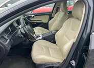 Volvo V60 Kombi 2,4 l 162 kw