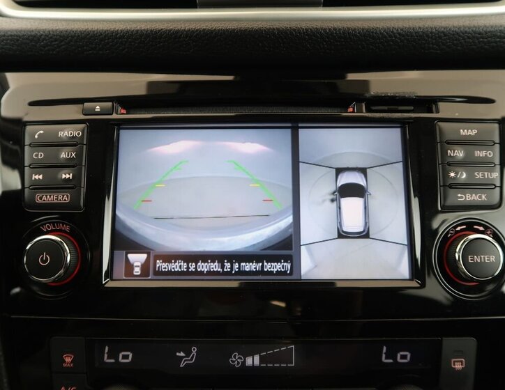 Nissan Qashqai SUV / Terénní 1,5 l 81 kw