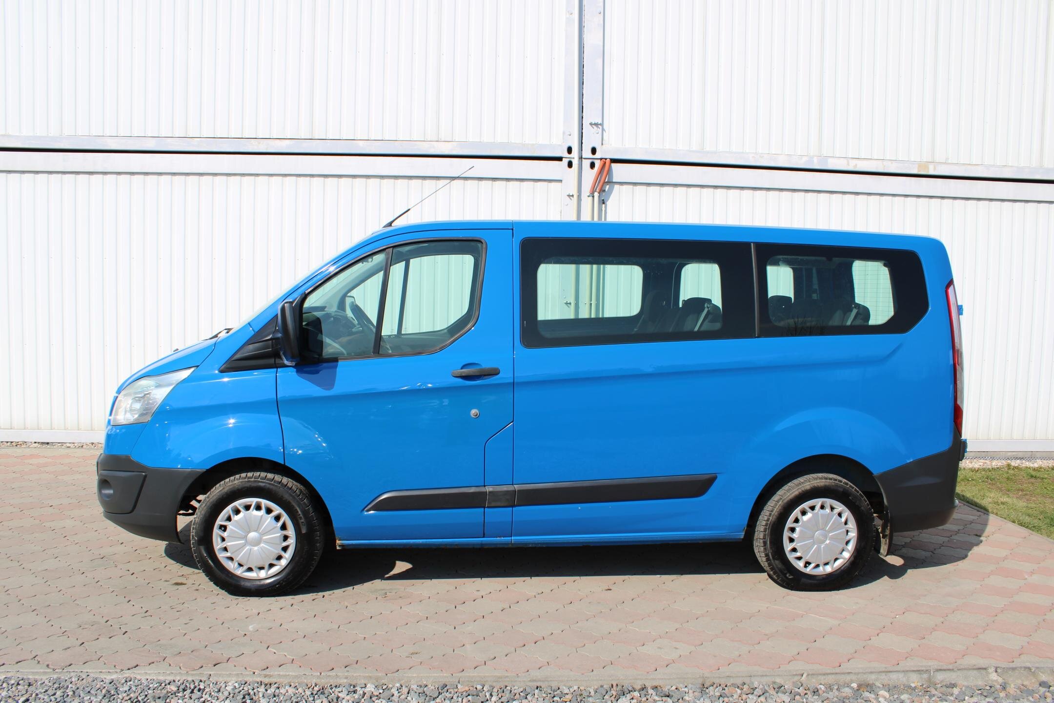 Ford Transit Custom Užitková 2,2 l 74 kw