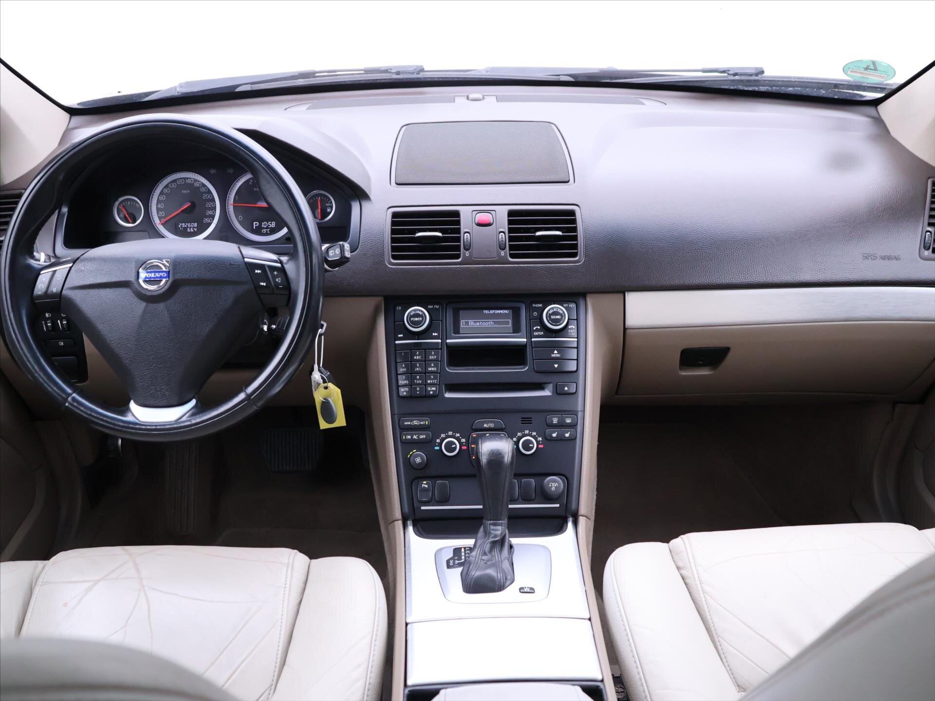 Volvo XC90 SUV / Terénní 2,4 l 147 kw