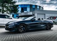 BMW Řada 8 23