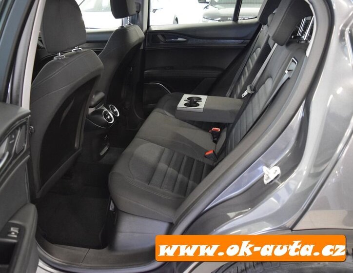 Alfa Romeo Stelvio SUV 2,1 l 140 kw