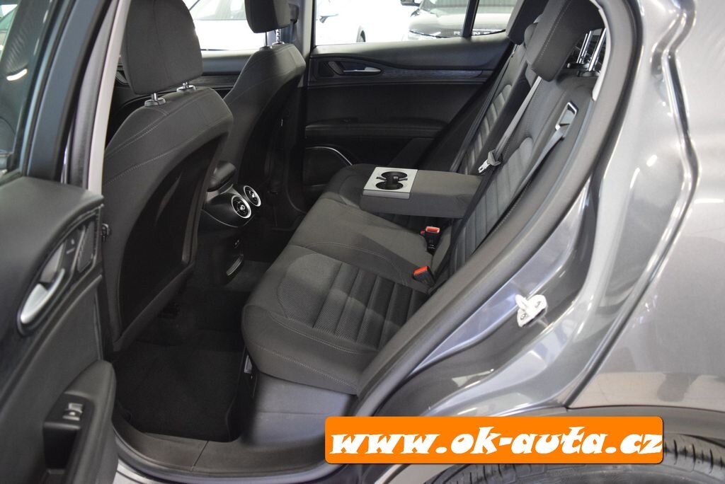 Alfa Romeo Stelvio SUV 2,1 l 140 kw